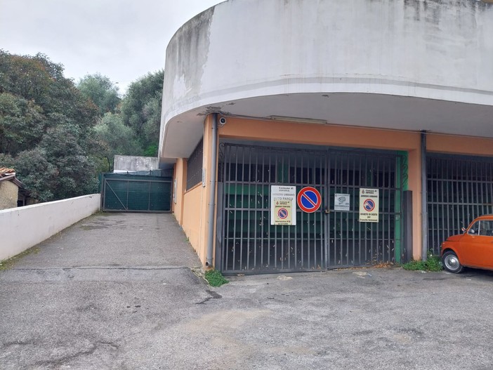 Imperia, Centro del riuso: il Comitato deposita il ricorso al Presidente della Repubblica Imperia, Centro del riuso: il Comitato deposita il ricorso al Presidente della Repubblica