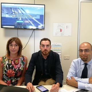 Imperia: il Centro Pastore presenta le sue future iniziative. Tra le tante novità la ‘Academy’ e il corso di 'Aiuto Regista' (Videointerviste) Imperia: il Centro Pastore presenta le sue future iniziative. Tra le tante novità la ‘Academy’ e il corso di 'Aiuto Regista' (Videointerviste)