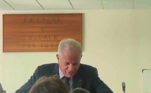 Caso Maiolino, in aula Bergaminelli e Scajola: toni accesi e accuse Caso Maiolino, in aula Bergaminelli e Scajola: toni accesi e accuse