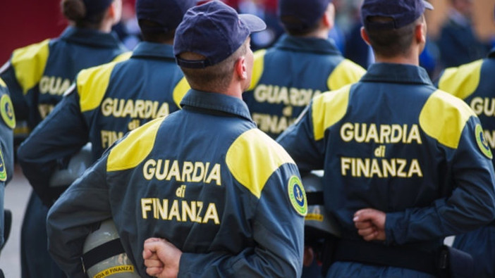 La Guardia di Finanza ricerca 15 tecnici logistico-amministrativi a tempo indeterminato La Guardia di Finanza ricerca 15 tecnici logistico-amministrativi a tempo indeterminato