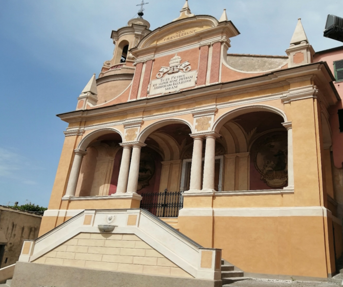 "Chiese e campanili. Tra gli ulivi delle Valli Prino e Caramagna", nella chiesa di Nostra Signora di Loreto la presentazione del libro di Giovanni Dolla