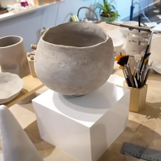 La ceramica prende forma con Anna Galleri al Circolo Parasio (Video)