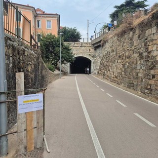 Lavori via Diano Calderina, chiude la pista ciclopedonale