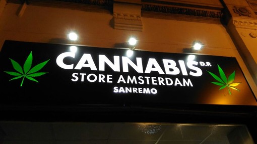 Divieto di vendita per i prodotti 'Cannabis light': da un commerciante di Sanremo l'idea di una 'class action'