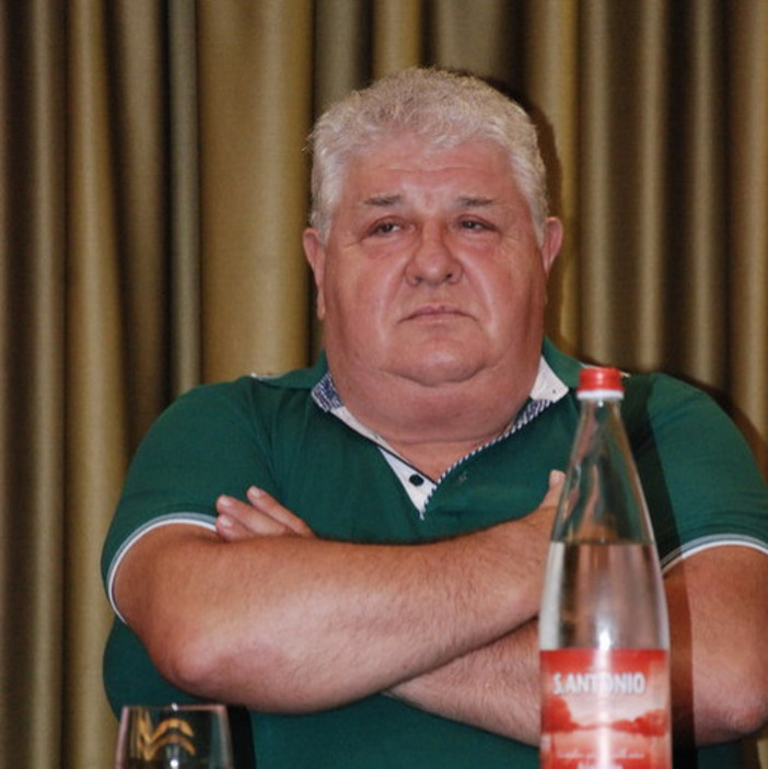 Addio a Corrado Angeloni, ex presidente provinciale della FIGC e volto amatissimo del calcio ponentino Addio a Corrado Angeloni, ex presidente provinciale della FIGC e volto amatissimo del calcio ponentino