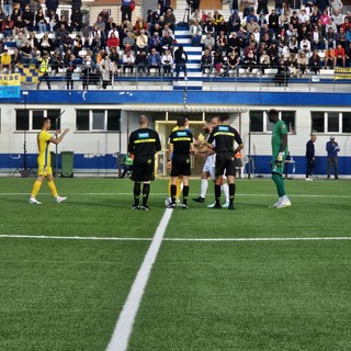 Calcio. Costantini show! L'Imperia batte 2-0 la Cairese, doppietta chirurgica del regista nerazzurro