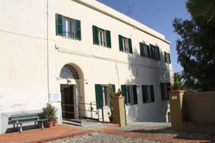 Diano Castello: da lunedì prossimo al via il progetto di 'Pet therapy' alla casa di riposo 'Quaglia' Diano Castello: da lunedì prossimo al via il progetto di 'Pet therapy' alla casa di riposo 'Quaglia'