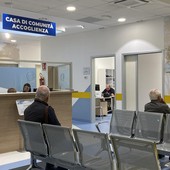 Sanità in piazza, punti informativi e ambulatori mobili in tour