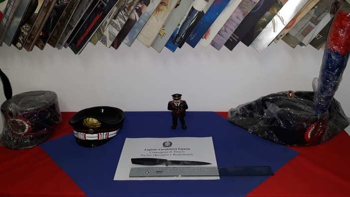 Andora: 18enne accoltella il gemello dopo una lite in casa, arrestato dai Carabinieri (Foto)