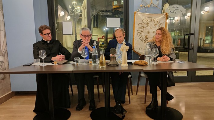 Club Serra Imperia, una cena dedicata al tema dei "nuovi linguaggi"
