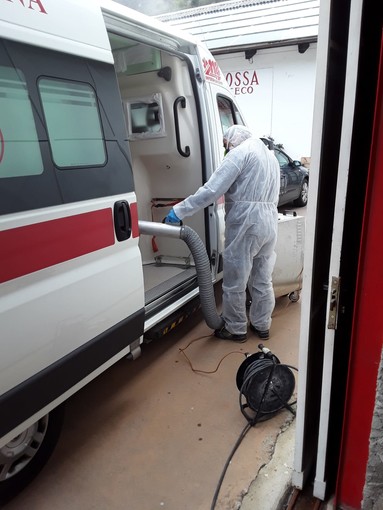 Ditta sanifica gratuitamente mezzi della Croce Rossa di Pieve di Teco, i ringraziamenti del presidente Ditta sanifica gratuitamente mezzi della Croce Rossa di Pieve di Teco, i ringraziamenti del presidente