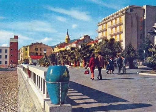 Foto dal gruppo Facebook 'Imperia che fu!' Foto dal gruppo Facebook 'Imperia che fu!'