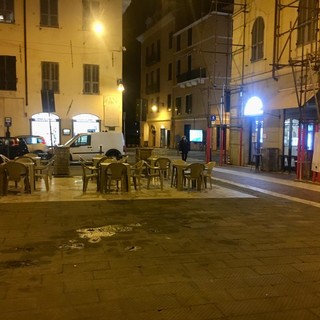 Bar e ristoranti chiusi dalle 18 per il nuovo Dpcm: oggi pomeriggio trasmissione in diretta con le categorie del commercio Bar e ristoranti chiusi dalle 18 per il nuovo Dpcm: oggi pomeriggio trasmissione in diretta con le categorie del commercio