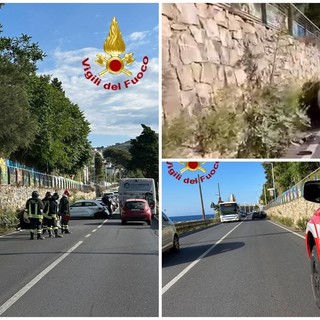 San Lorenzo al Mare, incidente sulla via Aurelia: due feriti (foto e video)