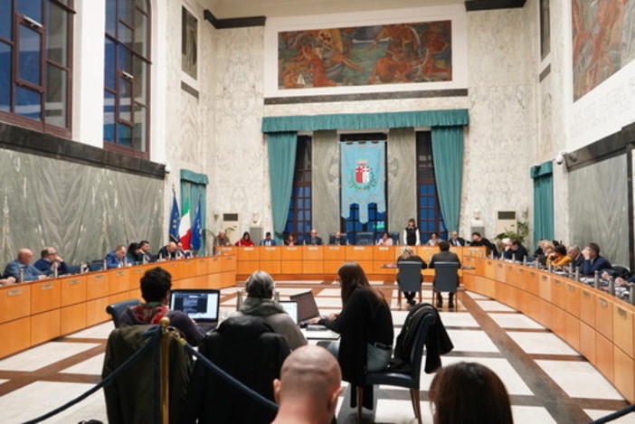 Imperia, il "caso Auricchia" approda in consiglio comunale Imperia, il "caso Auricchia" approda in consiglio comunale