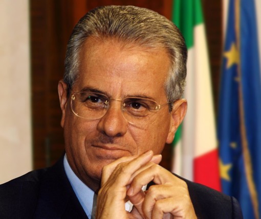 19 APRILE 1995. Scajola presenta la sua futura giunta, ma non andò così: sindaco sarà Davide Berio e la squadra dell'ex ministro non &quot;scese mai in campo&quot;