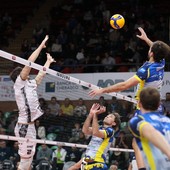 Memorial Tessitore di volley, biglietti a ruba per il test match di Imperia tra Cuneo e Cannes