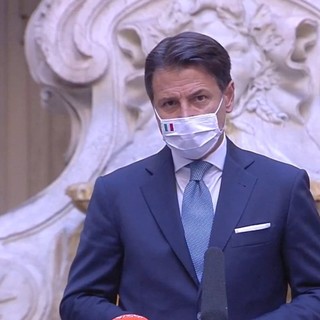 Coronavirus, il premier Conte: &quot;No a misure inadeguate e sproporzionate nel decreto, nessun intervento di forze di polizia in case private&quot;