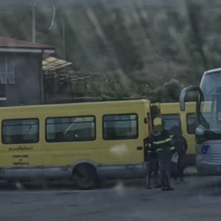 Val Tanaro, sequestrati bus RT Piemonte per il trasporto scolastico: indagini in corso