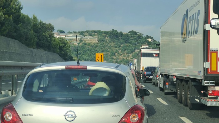 Per il mese di agosto stop ai cantieri sulla rete autostradale ligure