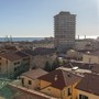 "Italiani razzisti, i miei figli crescono senza un padre perché nessuno ci affitta casa", la denuncia social "Italiani razzisti, i miei figli crescono senza un padre perché nessuno ci affitta casa", la denuncia social