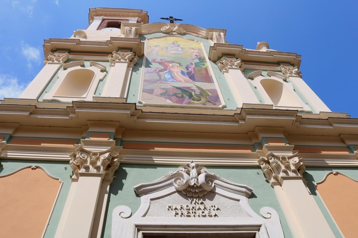 Documenti antichi e preziosi svelano i segreti della chiesa di Santa Margherita di Pontedassio Documenti antichi e preziosi svelano i segreti della chiesa di Santa Margherita di Pontedassio