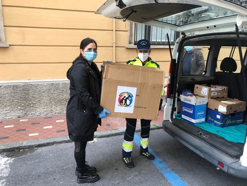 L’Associazione 'Missione Case di Riposo' distribuisce 1000 mascherine alle Case di Riposo della Provincia