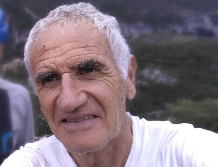 Claudio Guidi debutta con “Il binario”: la presentazione alla Fiera del Libro di Imperia Claudio Guidi debutta con “Il binario”: la presentazione alla Fiera del Libro di Imperia