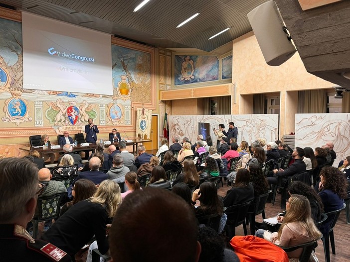 La Commissione comunale Antimafia di Diano Marina propone l'adesione ad Avviso Pubblico La Commissione comunale Antimafia di Diano Marina propone l'adesione ad Avviso Pubblico