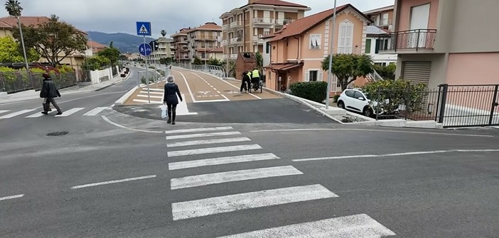 Aggressione sulla pista ciclopedonale di Diano Marina: la denuncia sui social