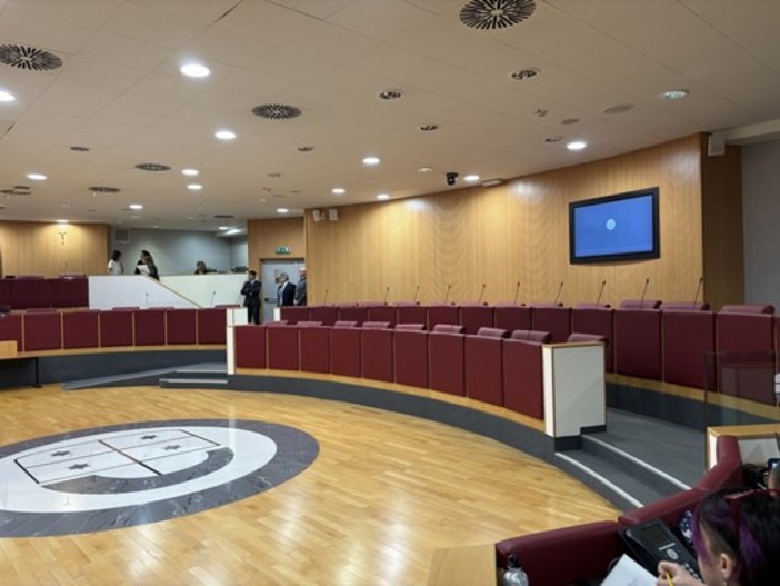 Regione, la minoranza è in ritardo e l’era Bucci inizia con le prime tensioni: “Inaccettabile” Regione, la minoranza è in ritardo e l’era Bucci inizia con le prime tensioni: “Inaccettabile”