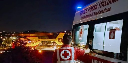 Imperia, bimbo di 2 anni cade in giardino: trauma cranico, trasportato d’urgenza al Gaslini Imperia, bimbo di 2 anni cade in giardino: trauma cranico, trasportato d’urgenza al Gaslini