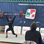 Sollevamento pesi, il dianese Christian Di Maria apre la stagione con tre ori