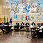 Diano Marina, la minoranza chiede un Consiglio comunale straordinario sul futuro del Molo Cavour Diano Marina, la minoranza chiede un Consiglio comunale straordinario sul futuro del Molo Cavour