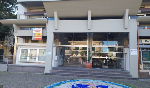 Diano Marina, senso unico alternato in via Sant’Angelo per i lavori di asfaltatura Diano Marina, senso unico alternato in via Sant’Angelo per i lavori di asfaltatura