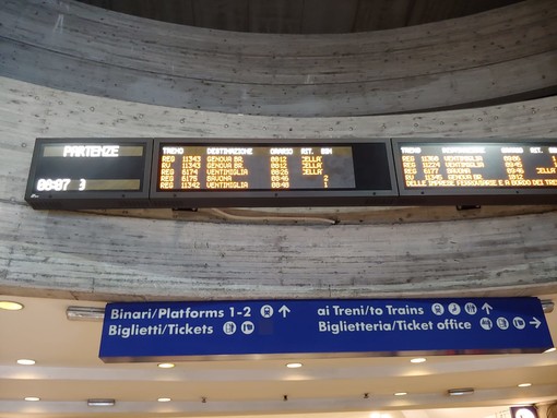 Coronavirus, oltre 240 treni cancellati sul territorio regionale e verso la Lombardia Coronavirus, oltre 240 treni cancellati sul territorio regionale e verso la Lombardia