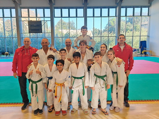 Judo: ai campionati regionali secondo posto nella classifica assoluta per società per l'O.K. Club Imperia Judo: ai campionati regionali secondo posto nella classifica assoluta per società per l'O.K. Club Imperia