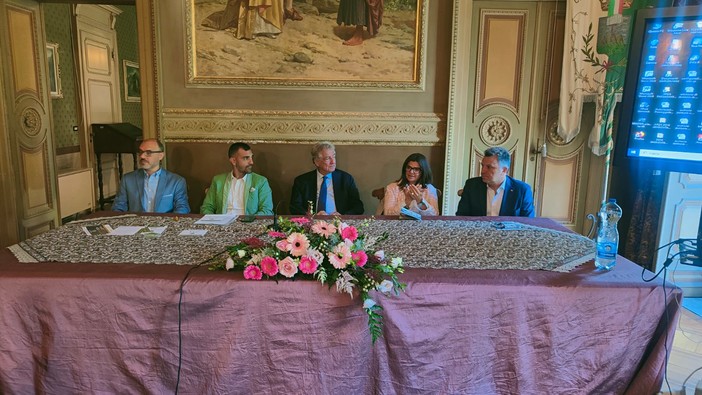 Expo Valle Arroscia, presentato il progetto 'Giovani e Impresa': valorizzare i talenti nel settore agroalimentare (video) Expo Valle Arroscia, presentato il progetto 'Giovani e Impresa': valorizzare i talenti nel settore agroalimentare (video)