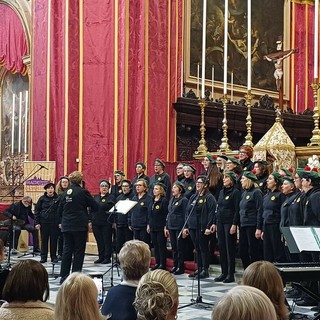 Il coro “ConClaudia” incanta Malta e porta la magia del Natale nelle case di riposo del territorio Il coro “ConClaudia” incanta Malta e porta la magia del Natale nelle case di riposo del territorio