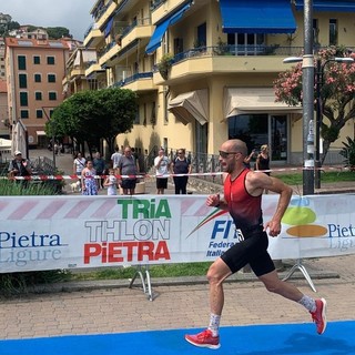 Cristiano Salerno sul podio al Triathlon di Loano: ora punta al Monte Faudo