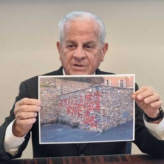 Due indagati per le minacce al sindaco Claudio Scajola