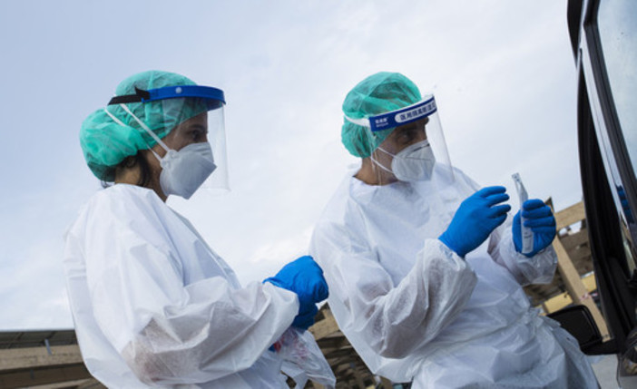 Coronavirus: otto nuovi casi nelle scuole della provincia, quattro sono a Sanremo