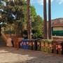 Imperia, ventidue cassonetti davanti alla Scuola dell’infanzia
