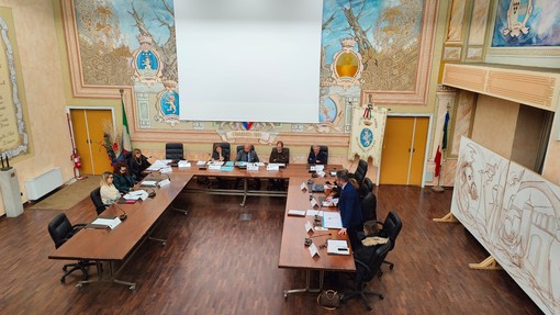 Diano Marina: i gruppi di opposizione chiedono un consiglio sulla 'Ciclovia tirrenica'