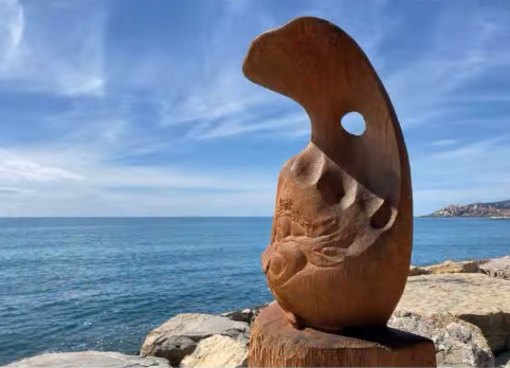 Un nuovo calendario dell'associazione Amici di Bellissimi per celebrare Dolcedo