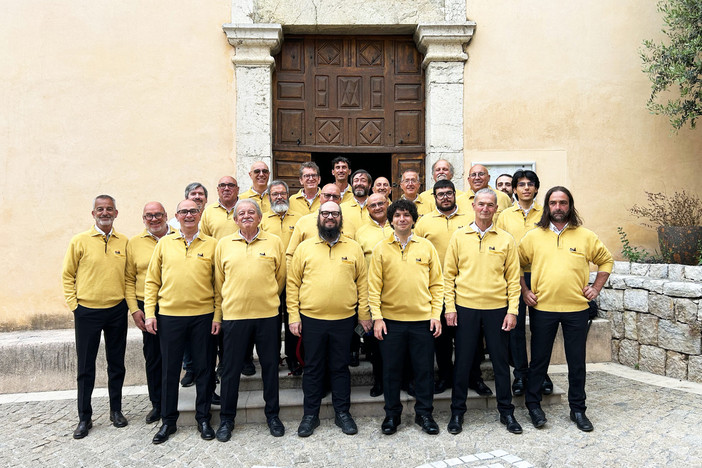 Il Coro Mongioje festeggia il compleanno di Imperia con un concerto di auguri