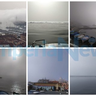 Dopo Genova anche Imperia si sveglia con la nebbia di mare, ecco il 'Caligo' (Foto e Video) Dopo Genova anche Imperia si sveglia con la nebbia di mare, ecco il 'Caligo' (Foto e Video)