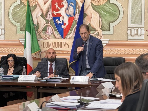 Consiglio comunale a Diano Marina: approvato il Piano per l’eliminazione delle barriere architettoniche Consiglio comunale a Diano Marina: approvato il Piano per l’eliminazione delle barriere architettoniche