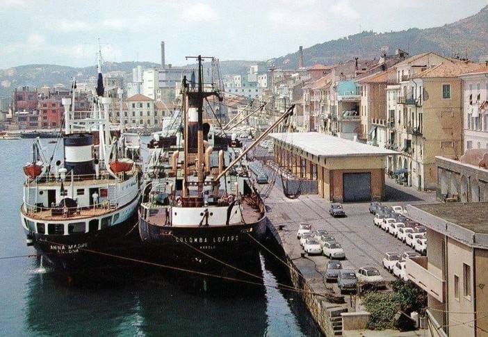 ACCADDE OGGI, 25 SETTEMBRE 1984. Traffici mercantili a picco: a rischio 100 posti di lavoro sul porto di Imperia ACCADDE OGGI, 25 SETTEMBRE 1984. Traffici mercantili a picco: a rischio 100 posti di lavoro sul porto di Imperia