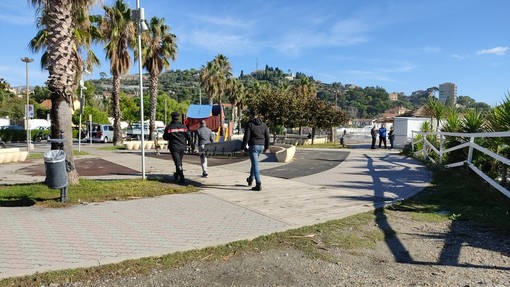 Imperia: sarebbe un caso di suicidio il ritrovamento del corpo di una donna al Prino (Foto e video) Imperia: sarebbe un caso di suicidio il ritrovamento del corpo di una donna al Prino (Foto e video)